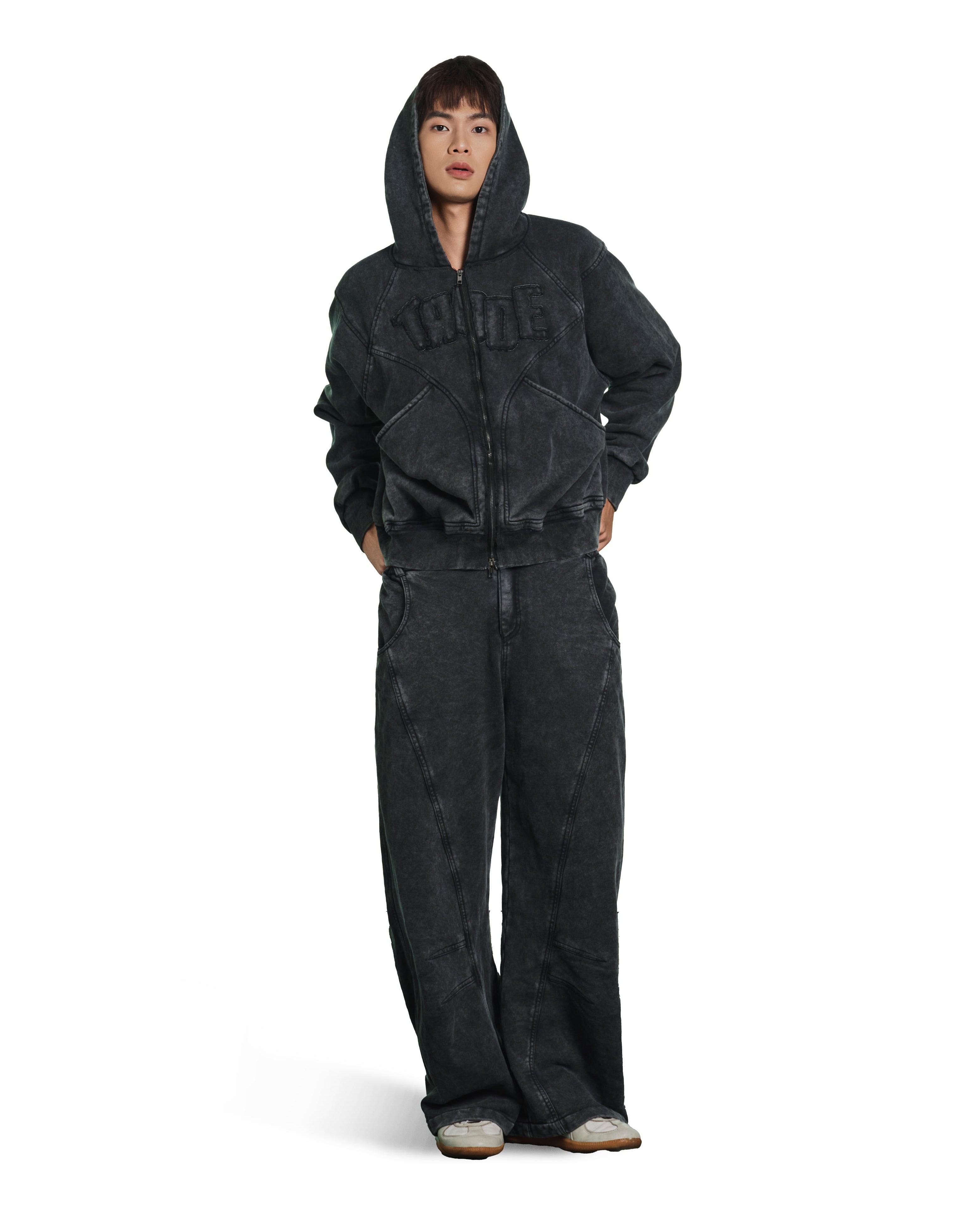 Jeat Zip-Up Hoodie