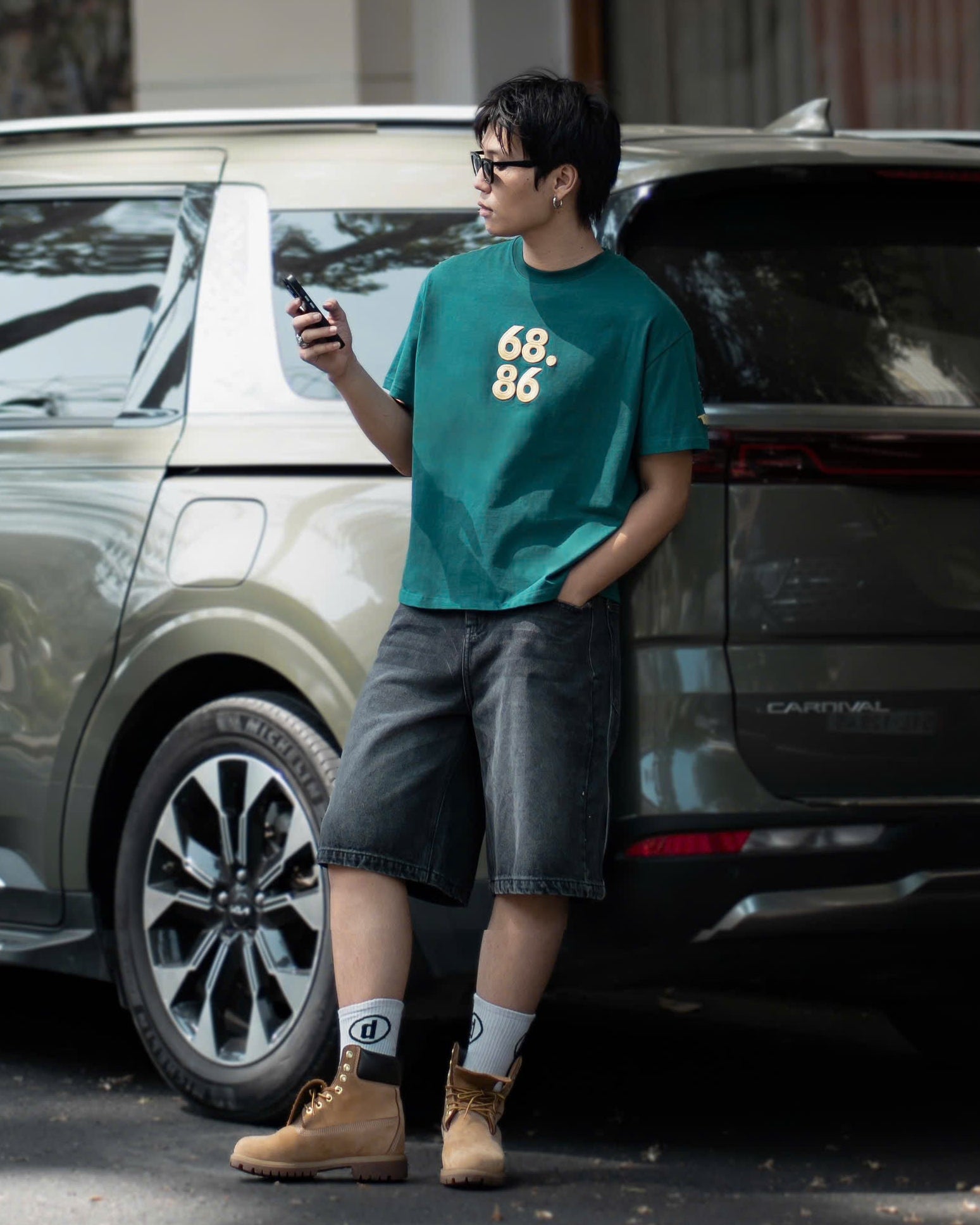 6886 T-Shirt